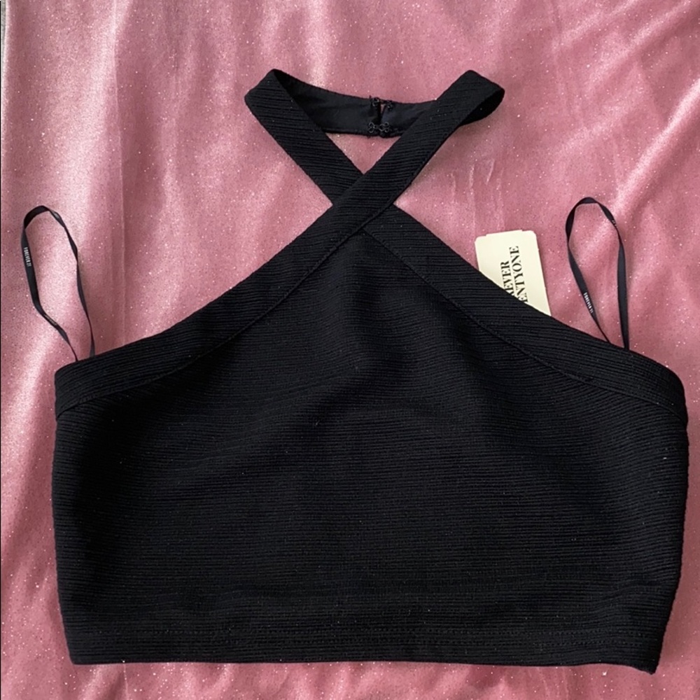 FOREVER21 triangle crop top